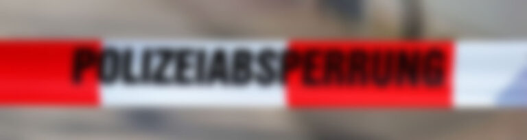 B31D817C-0405-4F17-B456-B527D4937CD8